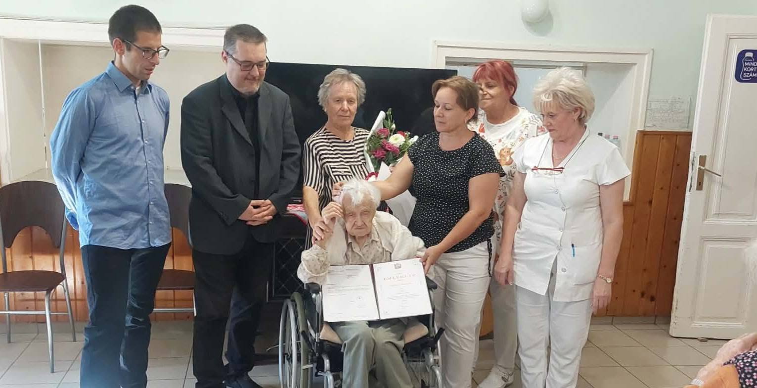 szilágyi néni.jpg